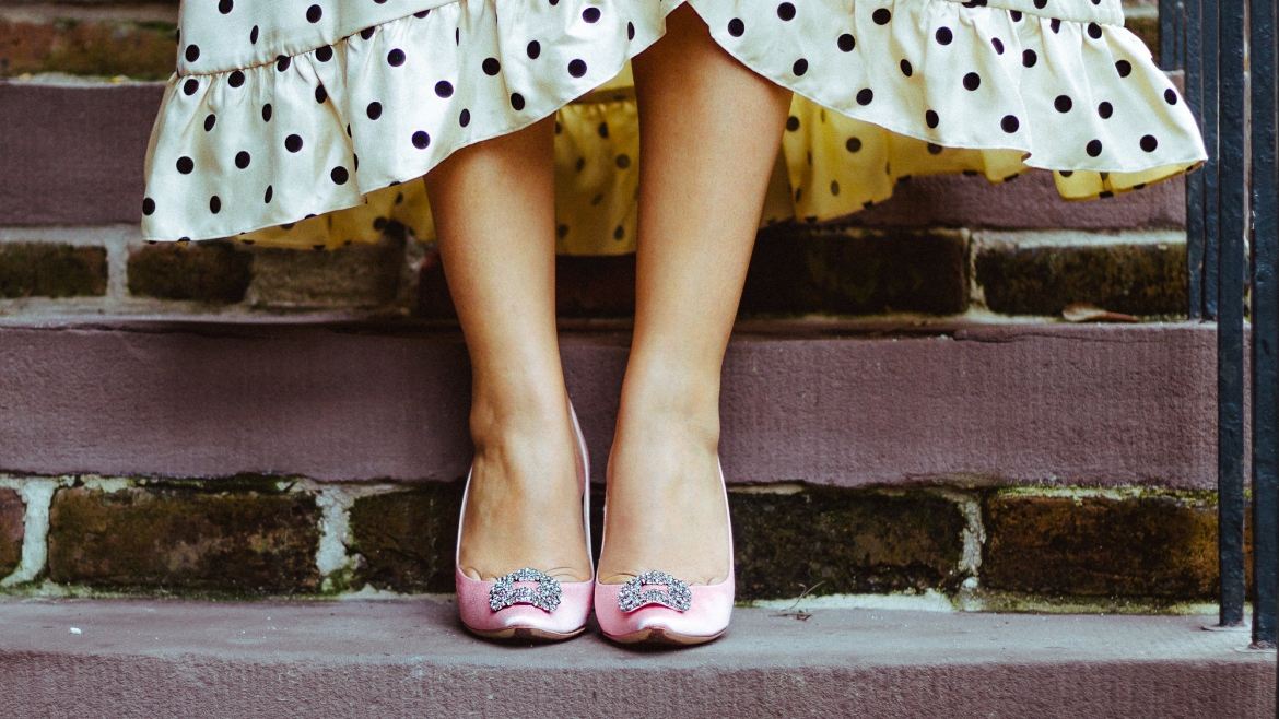 perfect-pink-satin-jewel-manolo-blahnik-dress-shoes
